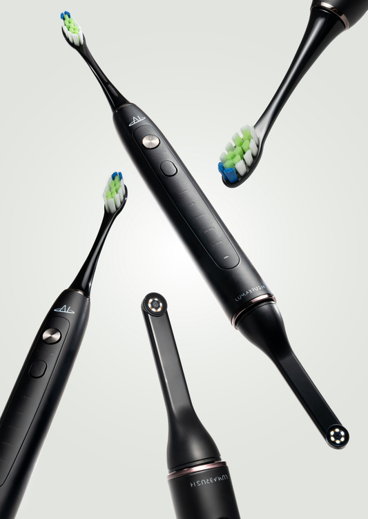 Family Bundle: 3× LumaBrush Black — AI-Powered Mobile App + 1 Year of Replacement Heads