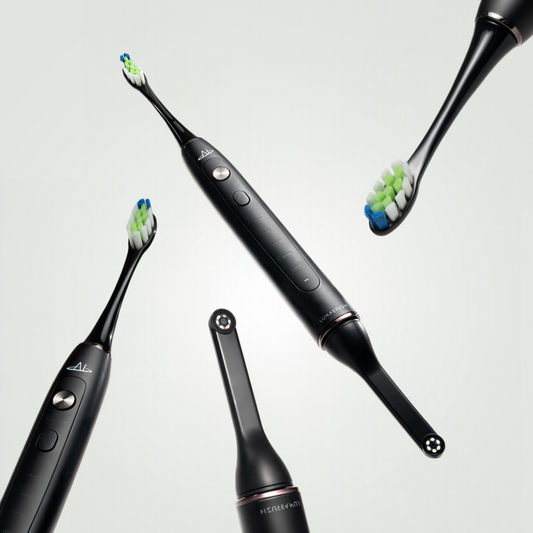 Family Bundle: 3× LumaBrush Black — AI-Powered Mobile App + 1 Year of Replacement Heads