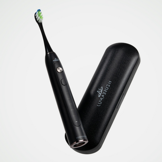 Single Bundle: LumaBrush Black — AI-Powered Mobile App + 1 Year of Replacement Heads