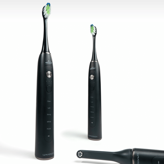 Couple Bundle: 2× LumaBrush Black + AI-Powered Mobile App + 1 Year of Replacement Heads
